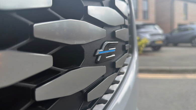 Ford Transit Custom E-320 L1 Rwd 100kW 65kWh H1 Van Limited Auto